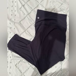 Black Lululemon leggings